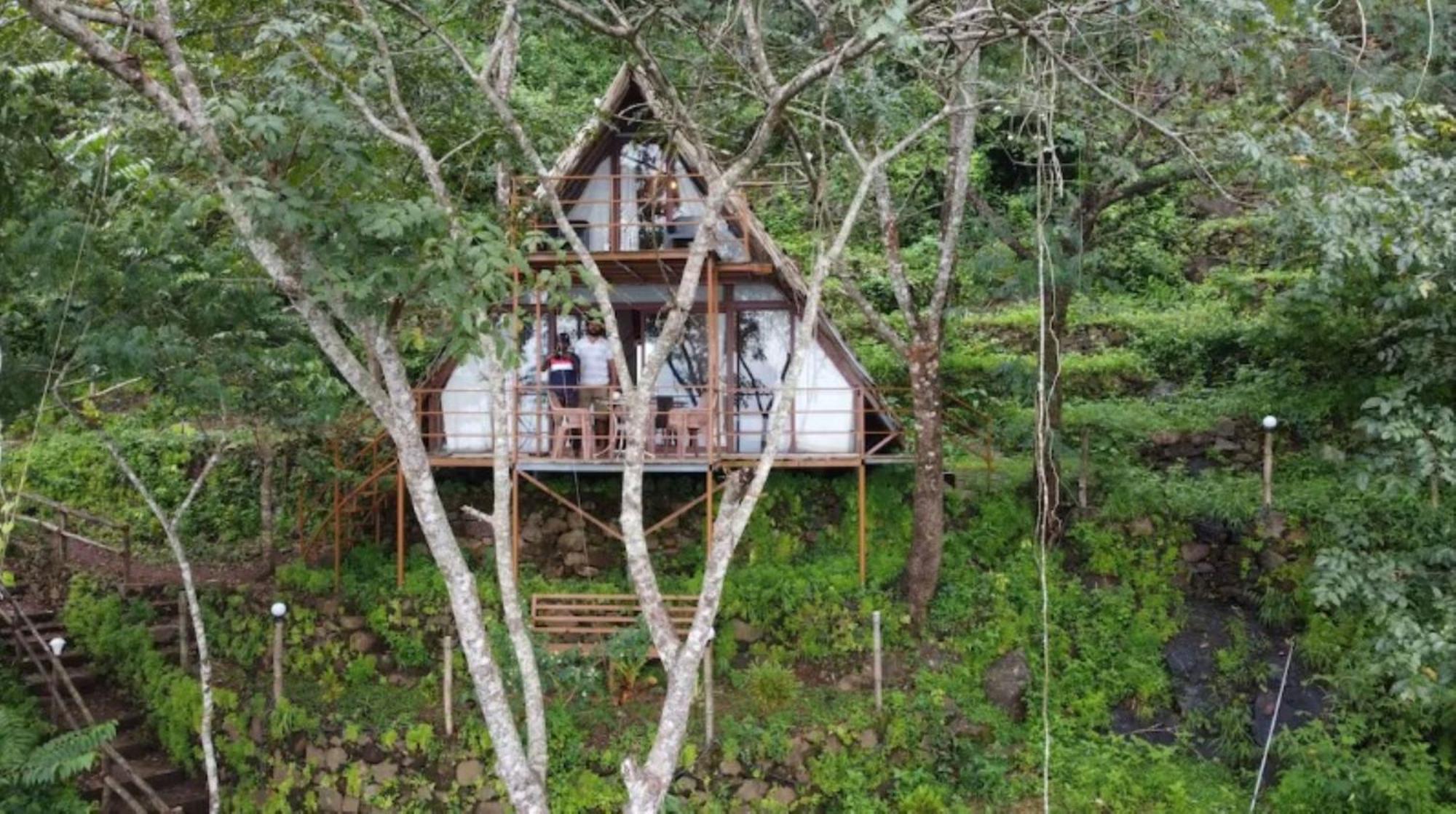 Sunset Valley Kerala Pool Resort - Serene Natural Forest Cottage Stay In Idukki With Sunrise & Sunset Panoramas, Natural Streams & Tranquil Summer Evenings Pīrmed 외부 사진