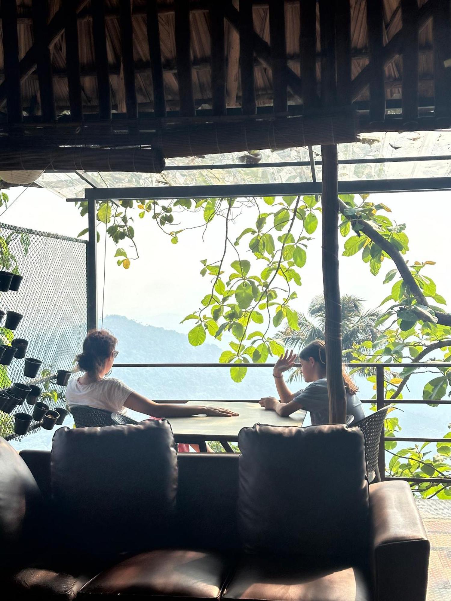 Sunset Valley Kerala Pool Resort - Serene Natural Forest Cottage Stay In Idukki With Sunrise & Sunset Panoramas, Natural Streams & Tranquil Summer Evenings Pīrmed 외부 사진