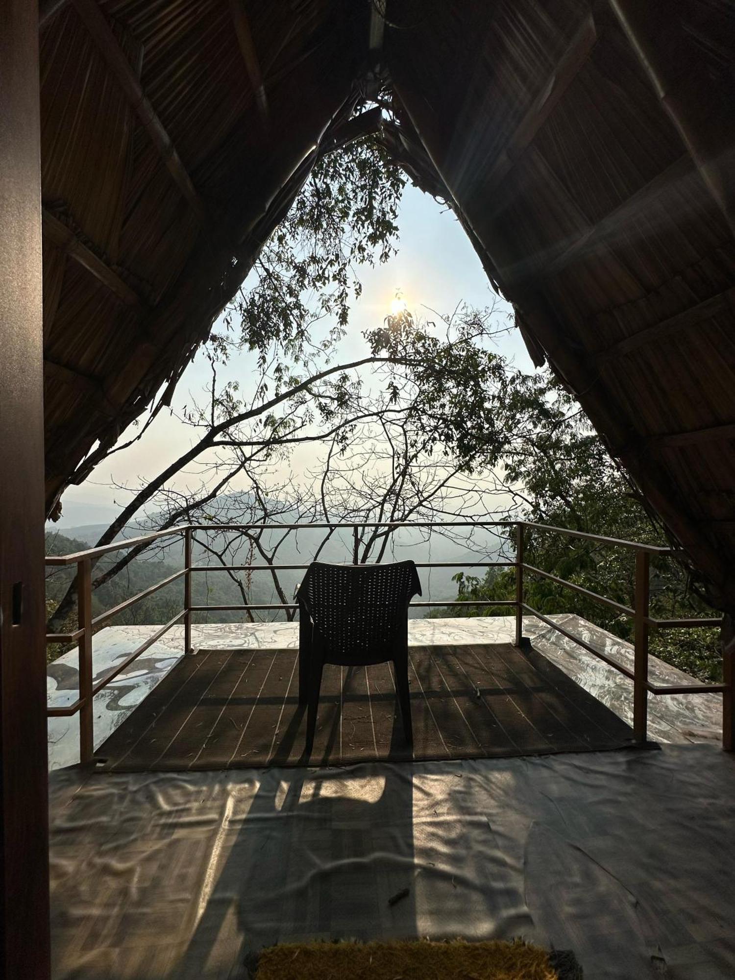 Sunset Valley Kerala Pool Resort - Serene Natural Forest Cottage Stay In Idukki With Sunrise & Sunset Panoramas, Natural Streams & Tranquil Summer Evenings Pīrmed 외부 사진